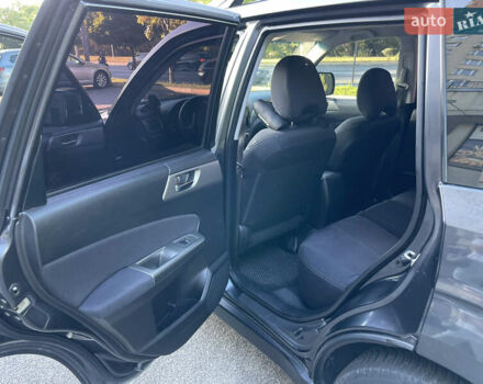 Субару Форестер 2008 в Киеве на Automoto.ua Серый Субару Форестер, объемом двигателя 2.46 л и пробегом 265 тыс. км за 8700 $, фото 9 на Automoto.ua