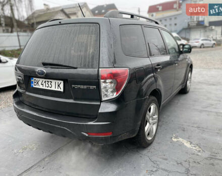 Серый Субару Форестер, объемом двигателя 2.46 л и пробегом 300 тыс. км за 5750 $, фото 4 на Automoto.ua