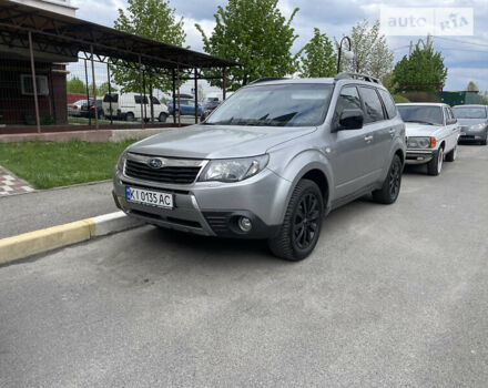 Сірий Субару Forester, об'ємом двигуна 2.46 л та пробігом 224 тис. км за 8950 $, фото 1 на Automoto.ua