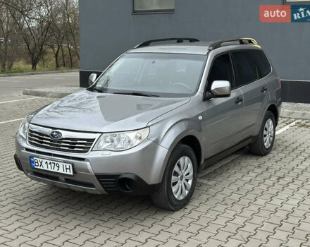 Сірий Субару Forester, об'ємом двигуна 1.99 л та пробігом 210 тис. км за 7500 $, фото 5 на Automoto.ua