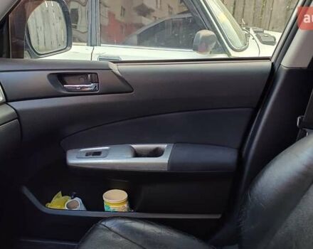 Сірий Субару Forester, об'ємом двигуна 2 л та пробігом 163 тис. км за 8900 $, фото 3 на Automoto.ua