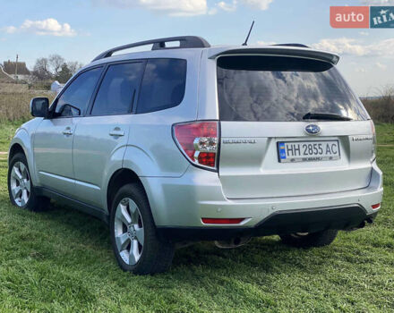 Серый Субару Форестер, объемом двигателя 2.5 л и пробегом 251 тыс. км за 7900 $, фото 6 на Automoto.ua