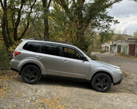Сірий Субару Forester, об'ємом двигуна 2.46 л та пробігом 263 тис. км за 8000 $, фото 2 на Automoto.ua