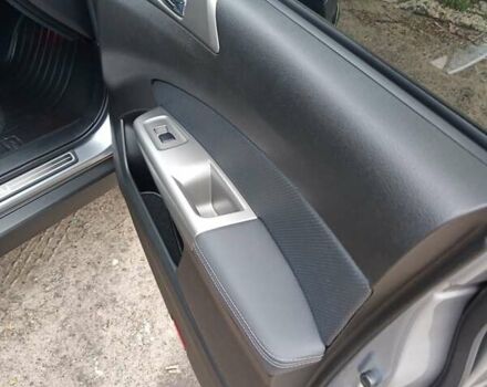 Субару Форестер 2008 в Киеве на Automoto.ua Серый Субару Форестер, объемом двигателя 2.46 л и пробегом 39 тыс. км за 15000 $, фото 8 на Automoto.ua