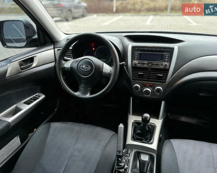 Сірий Субару Forester, об'ємом двигуна 1.99 л та пробігом 210 тис. км за 7500 $, фото 24 на Automoto.ua