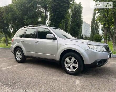 Сірий Субару Forester, об'ємом двигуна 2 л та пробігом 250 тис. км за 8400 $, фото 10 на Automoto.ua