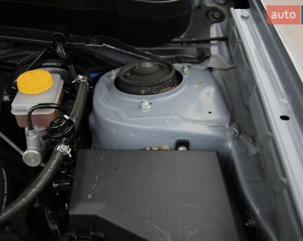 Серый Субару Форестер, объемом двигателя 2 л и пробегом 49 тыс. км за 11500 $, фото 27 на Automoto.ua