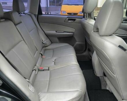 Серый Субару Форестер, объемом двигателя 1.99 л и пробегом 197 тыс. км за 8300 $, фото 17 на Automoto.ua