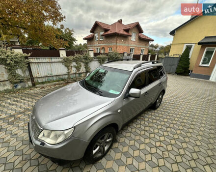 Серый Субару Форестер, объемом двигателя 2 л и пробегом 270 тыс. км за 7700 $, фото 33 на Automoto.ua