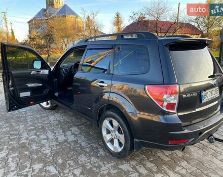 Серый Субару Форестер, объемом двигателя 2.5 л и пробегом 175 тыс. км за 8500 $, фото 6 на Automoto.ua