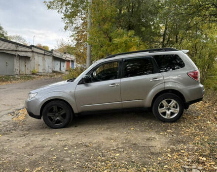 Сірий Субару Forester, об'ємом двигуна 2.46 л та пробігом 263 тис. км за 8000 $, фото 5 на Automoto.ua