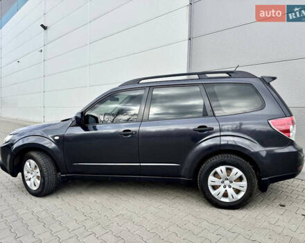 Серый Субару Форестер, объемом двигателя 2 л и пробегом 280 тыс. км за 7100 $, фото 8 на Automoto.ua