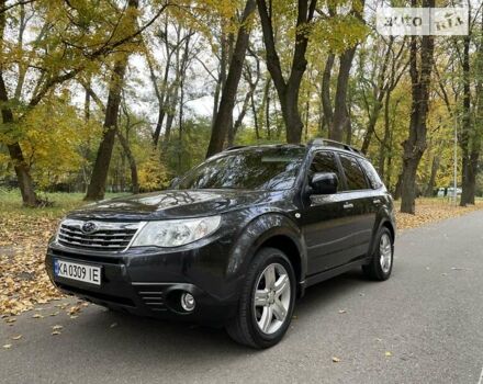 Сірий Субару Forester, об'ємом двигуна 2.5 л та пробігом 192 тис. км за 12000 $, фото 1 на Automoto.ua