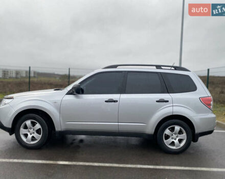 Сірий Субару Forester, об'ємом двигуна 2 л та пробігом 210 тис. км за 9500 $, фото 4 на Automoto.ua