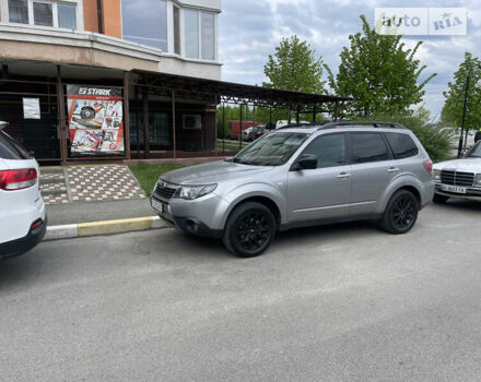 Сірий Субару Forester, об'ємом двигуна 2.46 л та пробігом 224 тис. км за 8950 $, фото 2 на Automoto.ua