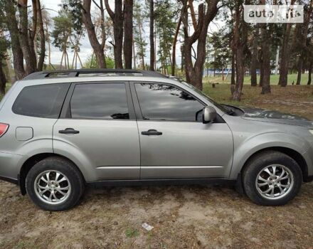 Сірий Субару Forester, об'ємом двигуна 1.99 л та пробігом 270 тис. км за 7300 $, фото 4 на Automoto.ua