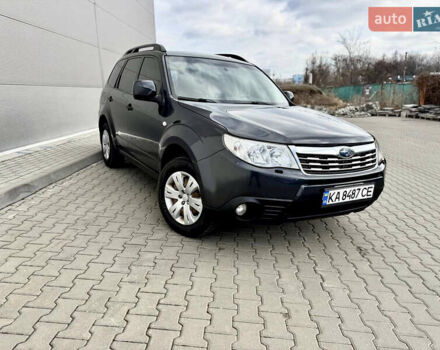 Серый Субару Форестер, объемом двигателя 2 л и пробегом 280 тыс. км за 7100 $, фото 16 на Automoto.ua