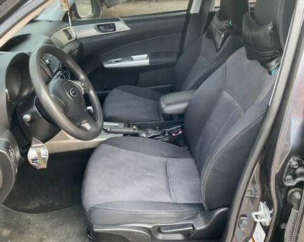 Сірий Субару Forester, об'ємом двигуна 2 л та пробігом 270 тис. км за 7666 $, фото 8 на Automoto.ua