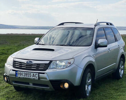 Серый Субару Форестер, объемом двигателя 2.5 л и пробегом 251 тыс. км за 7900 $, фото 4 на Automoto.ua
