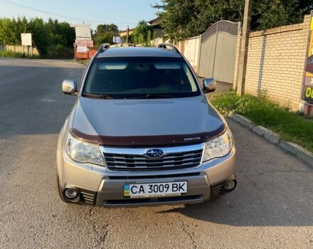 Серый Субару Форестер, объемом двигателя 2 л и пробегом 170 тыс. км за 8400 $, фото 5 на Automoto.ua