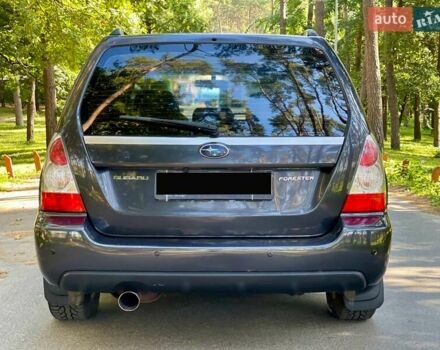 Сірий Субару Forester, об'ємом двигуна 2 л та пробігом 196 тис. км за 7300 $, фото 5 на Automoto.ua