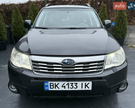 Серый Субару Форестер, объемом двигателя 2.46 л и пробегом 310 тыс. км за 5999 $, фото 2 на Automoto.ua