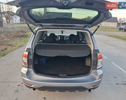 Серый Субару Форестер, объемом двигателя 2.5 л и пробегом 104 тыс. км за 10500 $, фото 10 на Automoto.ua