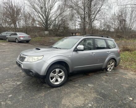 Сірий Субару Forester, об'ємом двигуна 2 л та пробігом 180 тис. км за 3000 $, фото 1 на Automoto.ua
