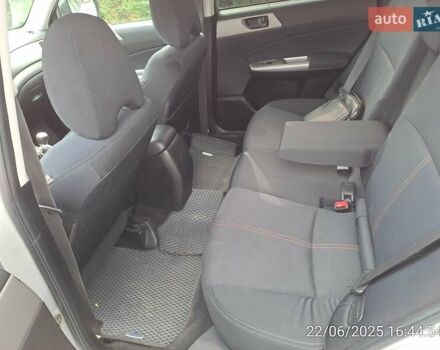 Субару Forester 2009 у Могилев-Подольском на Automoto.ua Сірий Субару Forester, об'ємом двигуна 2 л та пробігом 190 тис. км за 7200 $, фото 8 на Automoto.ua