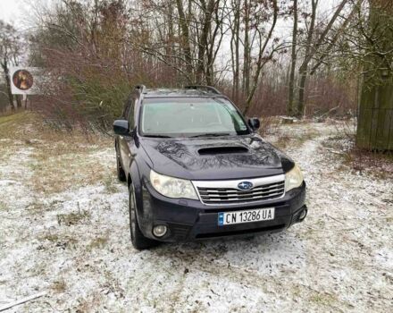 Серый Субару Форестер, объемом двигателя 2 л и пробегом 370 тыс. км за 4200 $, фото 2 на Automoto.ua