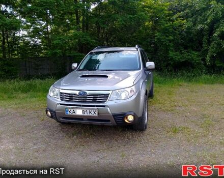 Сірий Субару Forester, об'ємом двигуна 2.5 л та пробігом 214 тис. км за 7000 $, фото 1 на Automoto.ua