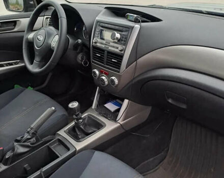 Сірий Субару Forester, об'ємом двигуна 2 л та пробігом 257 тис. км за 6999 $, фото 7 на Automoto.ua