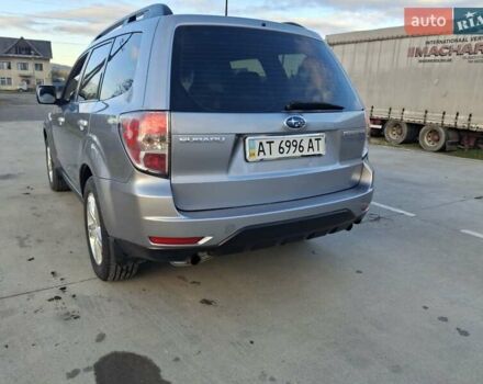 Серый Субару Форестер, объемом двигателя 2.5 л и пробегом 104 тыс. км за 10500 $, фото 2 на Automoto.ua