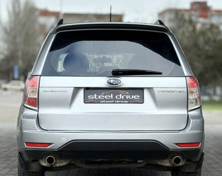 Серый Субару Форестер, объемом двигателя 2.46 л и пробегом 228 тыс. км за 8799 $, фото 3 на Automoto.ua