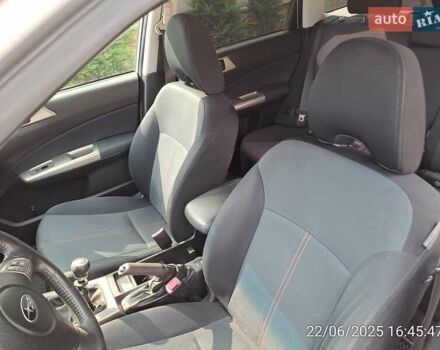 Субару Forester 2009 у Могилев-Подольском на Automoto.ua Сірий Субару Forester, об'ємом двигуна 2 л та пробігом 190 тис. км за 7200 $, фото 14 на Automoto.ua