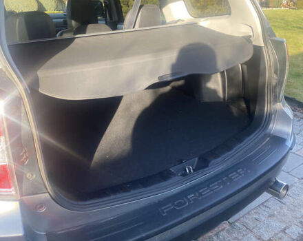 Серый Субару Форестер, объемом двигателя 2 л и пробегом 150 тыс. км за 9500 $, фото 7 на Automoto.ua