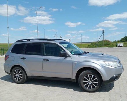 Сірий Субару Forester, об'ємом двигуна 2 л та пробігом 223 тис. км за 9500 $, фото 3 на Automoto.ua