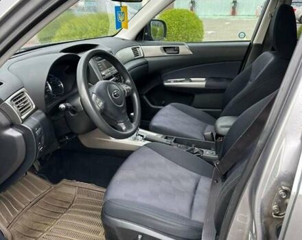 Сірий Субару Forester, об'ємом двигуна 2.5 л та пробігом 203 тис. км за 8100 $, фото 6 на Automoto.ua