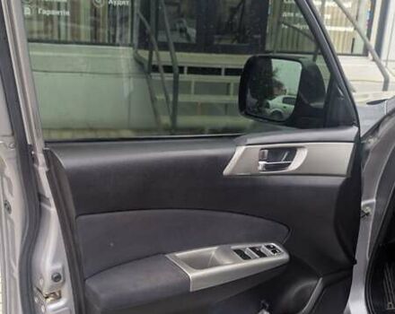 Серый Субару Форестер, объемом двигателя 2 л и пробегом 241 тыс. км за 8499 $, фото 12 на Automoto.ua