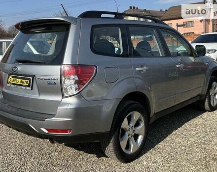 Сірий Субару Forester, об'ємом двигуна 2 л та пробігом 200 тис. км за 9600 $, фото 5 на Automoto.ua