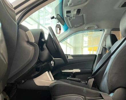 Серый Субару Форестер, объемом двигателя 2 л и пробегом 252 тыс. км за 7500 $, фото 8 на Automoto.ua