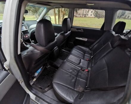 Серый Субару Форестер, объемом двигателя 2 л и пробегом 399 тыс. км за 3777 $, фото 10 на Automoto.ua