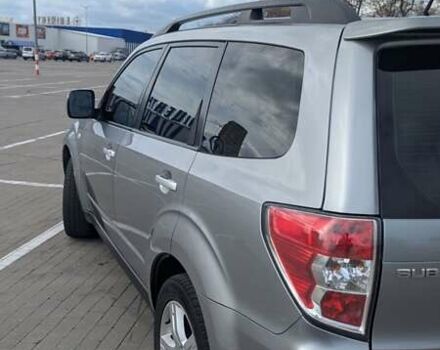 Серый Субару Форестер, объемом двигателя 2 л и пробегом 241 тыс. км за 8499 $, фото 5 на Automoto.ua