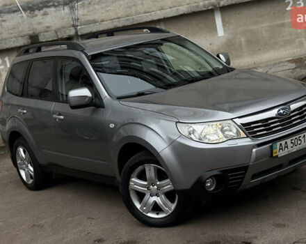 Серый Субару Форестер, объемом двигателя 2.46 л и пробегом 208 тыс. км за 9500 $, фото 7 на Automoto.ua