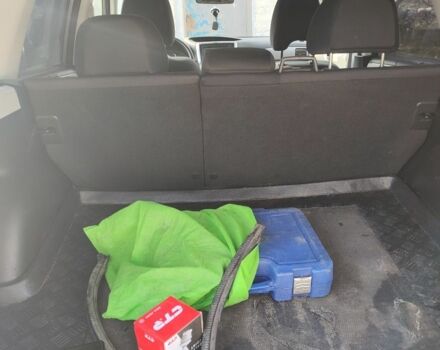 Сірий Субару Forester, об'ємом двигуна 2 л та пробігом 246 тис. км за 7500 $, фото 8 на Automoto.ua