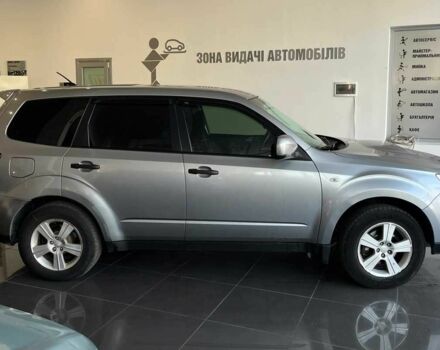 Серый Субару Форестер, объемом двигателя 2 л и пробегом 252 тыс. км за 7500 $, фото 7 на Automoto.ua