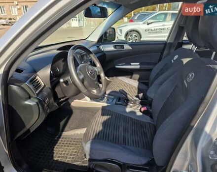 Сірий Субару Forester, об'ємом двигуна 1.99 л та пробігом 192 тис. км за 8900 $, фото 6 на Automoto.ua