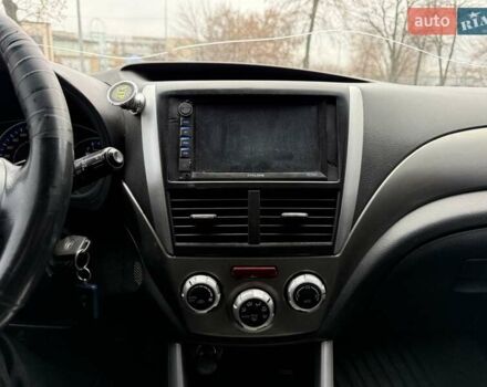 Сірий Субару Forester, об'ємом двигуна 2 л та пробігом 268 тис. км за 7900 $, фото 14 на Automoto.ua