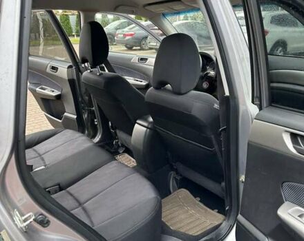 Сірий Субару Forester, об'ємом двигуна 2.5 л та пробігом 203 тис. км за 8100 $, фото 14 на Automoto.ua