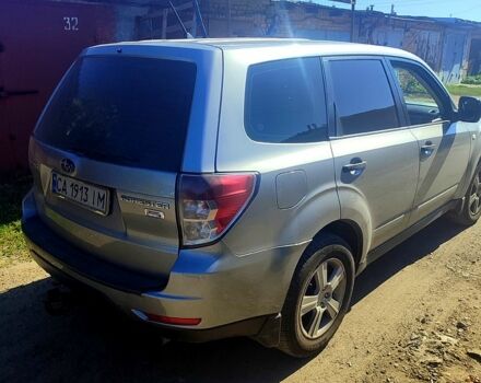 Сірий Субару Forester, об'ємом двигуна 2 л та пробігом 200 тис. км за 4000 $, фото 2 на Automoto.ua